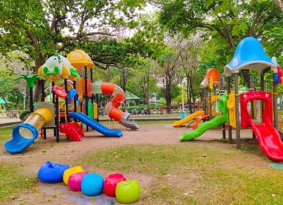 CHILDREN’S PLAY AREAS