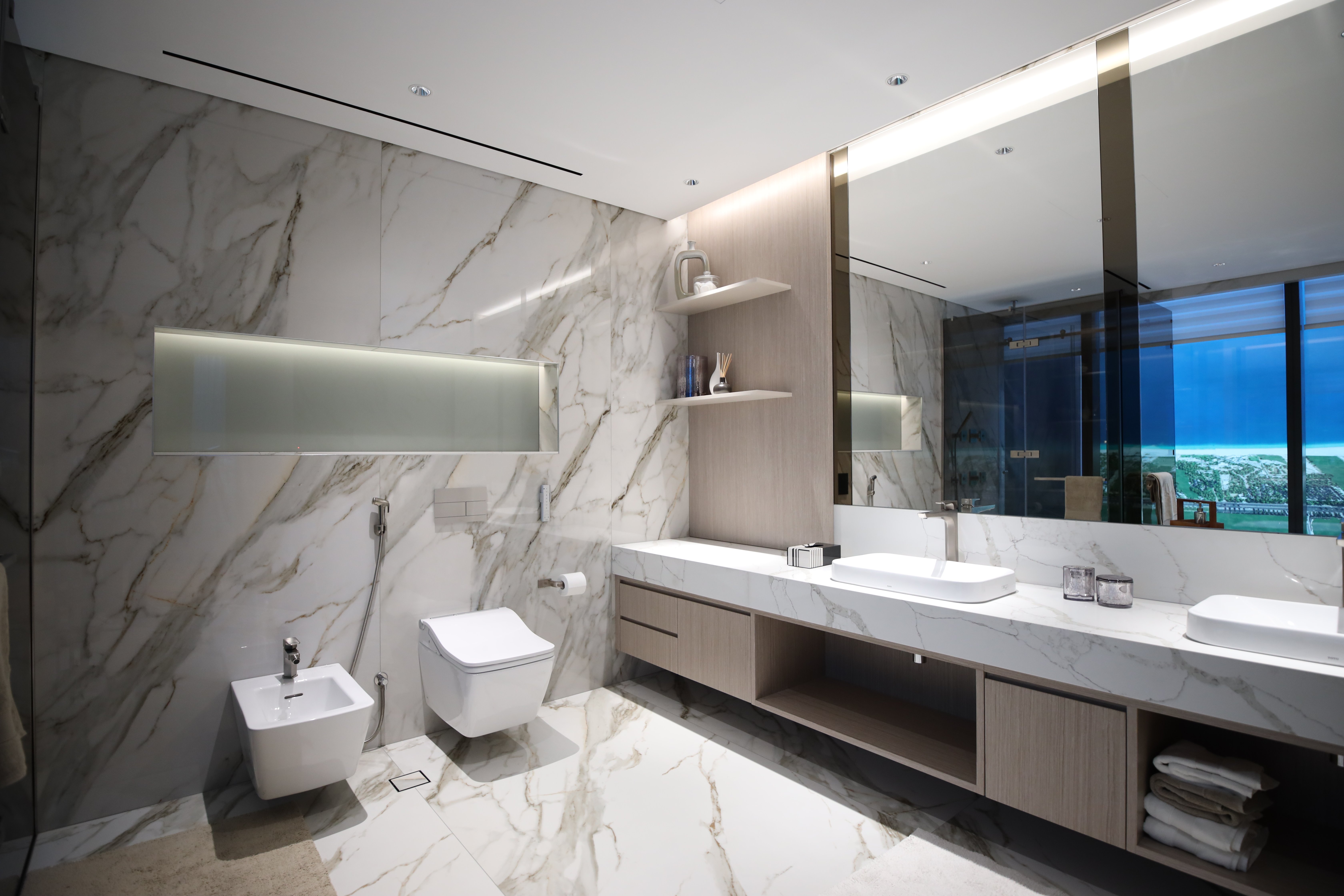 Luxurious Bathroom