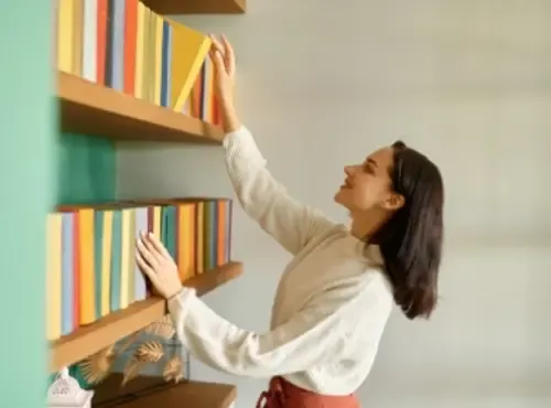 LIBRARY READING ROOM