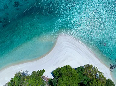 LAGOON BEACH
