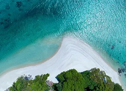 LAGOON BEACHFRONT
