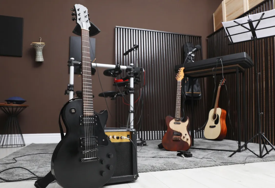 MUSIC ROOM