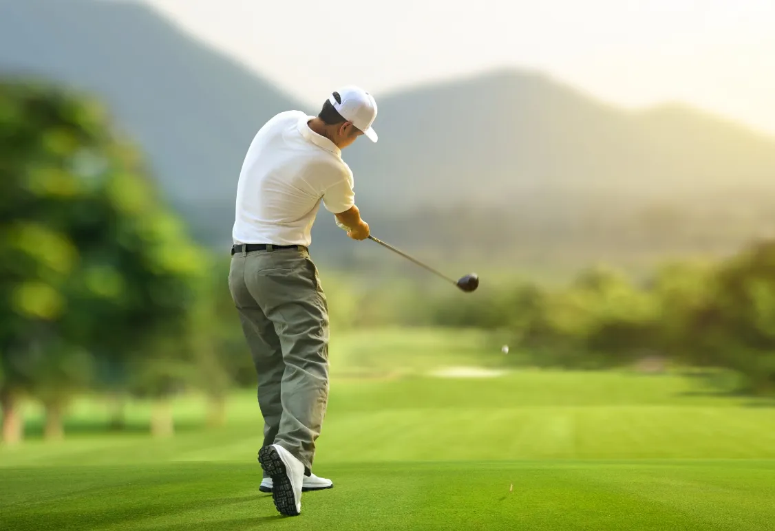 GOLF COURSE