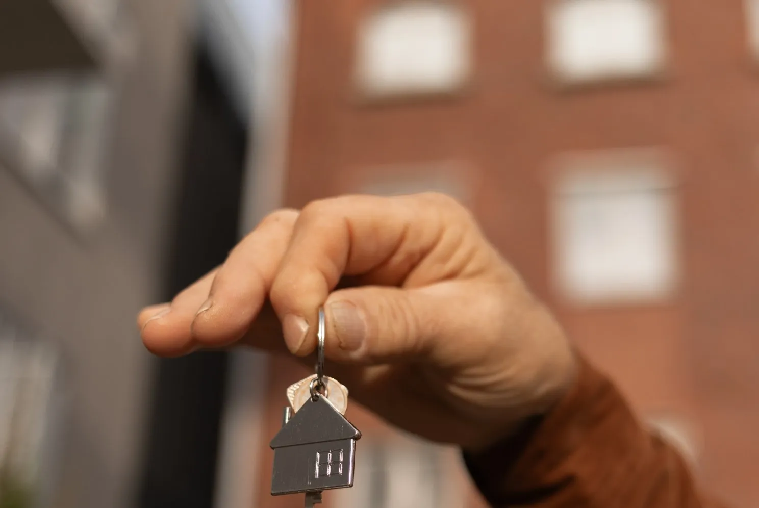 Buying a House in Dubai: Essential Questions Every Buyer Needs to Ask